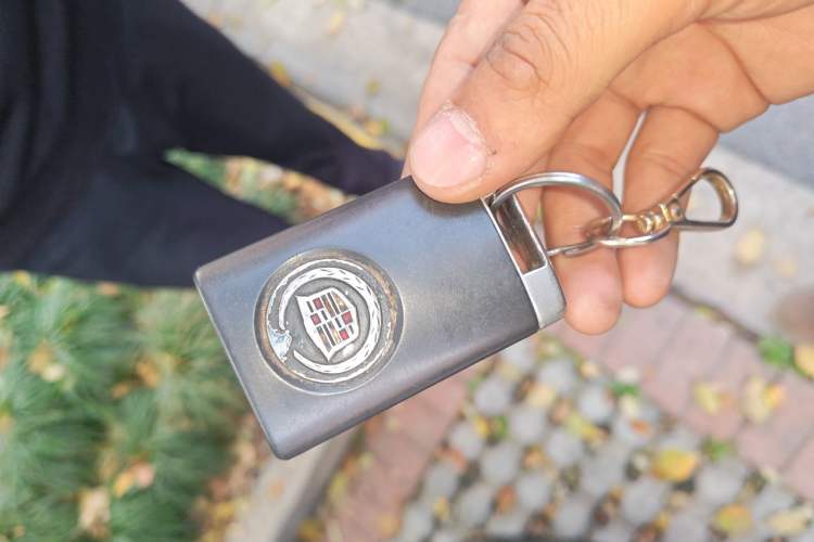 Used Cadillac SRX 2011 3.0L Flagship Edition Vehicle Key