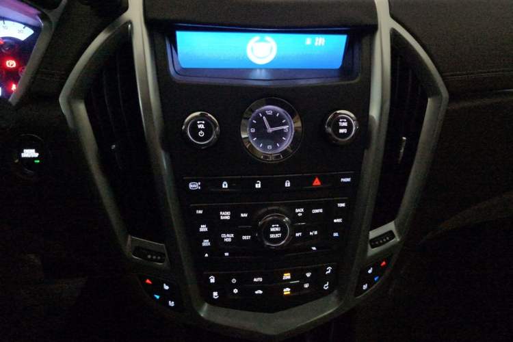 Used Cadillac SRX 2011 3.0L Flagship Edition Audio And AC Panel