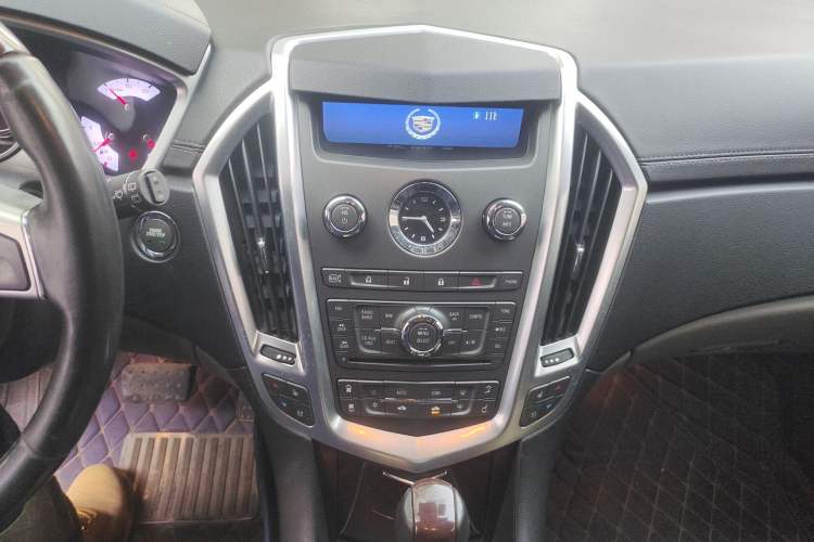 Used Cadillac SRX 2011 3.0L Flagship Edition Audio And AC Panel