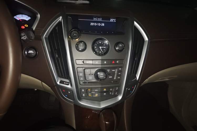 Used Cadillac SRX 2011 3.0L Luxury Model Audio And AC Panel