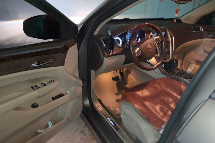 Used Cadillac SRX 2011 3.0L Flagship Edition Driver Seat