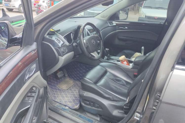 Used Cadillac SRX 2011 3.0L Flagship Edition Driver Seat