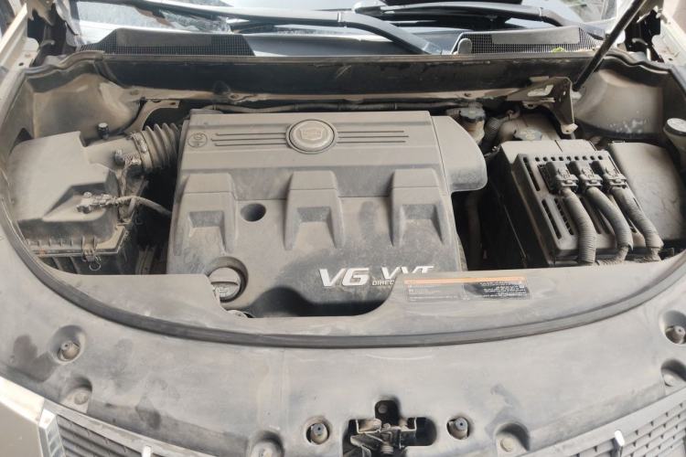 Used Cadillac SRX 2011 3.0L Luxury Model Engine Bay