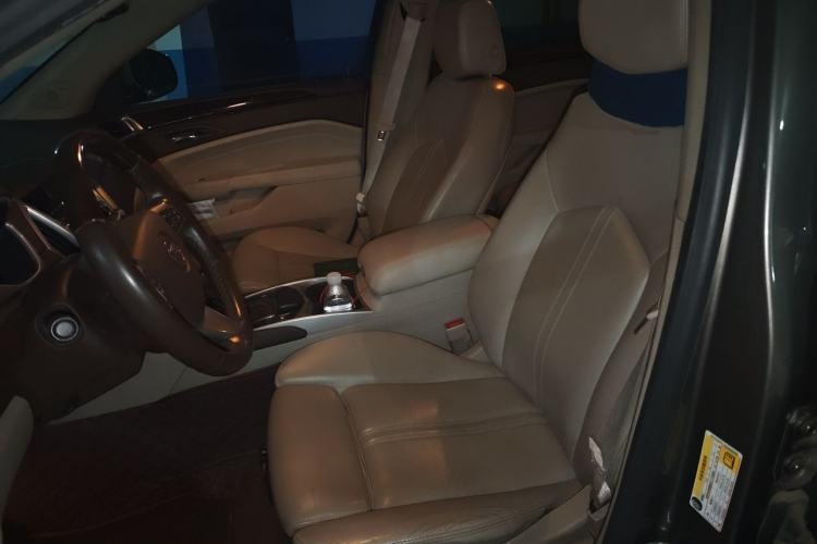 Used Cadillac SRX 2011 3.0L Luxury Model Left Front Seat