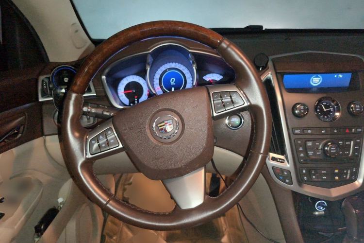 Used Cadillac SRX 2011 3.0L Flagship Edition Steering Wheel