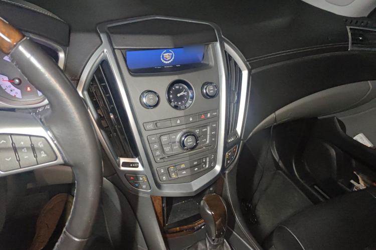 Used Cadillac SRX 2011 3.0L Flagship Edition Audio And AC Panel