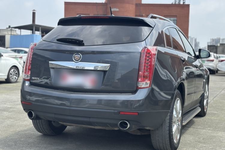 Used Cadillac SRX 2011 3.0L Flagship Edition Exterior 2