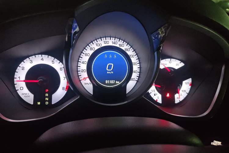 Used Cadillac SRX 2011 3.0L Flagship Edition Odometer Close Up