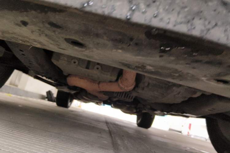 Used Cadillac SRX 2011 3.0L Flagship Edition Chassis Front