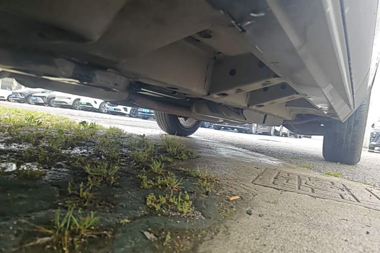 Used Cadillac SRX 2011 3.0L Flagship Edition Chassis Front Left