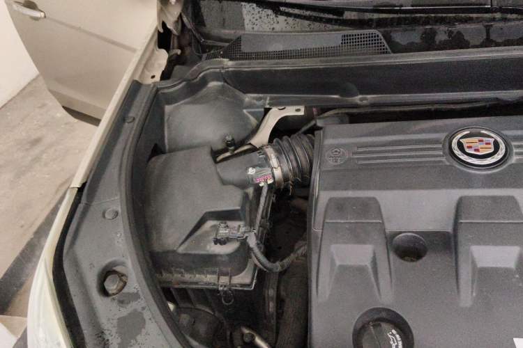 Used Cadillac SRX 2011 3.0L Flagship Edition Engine Bay Right