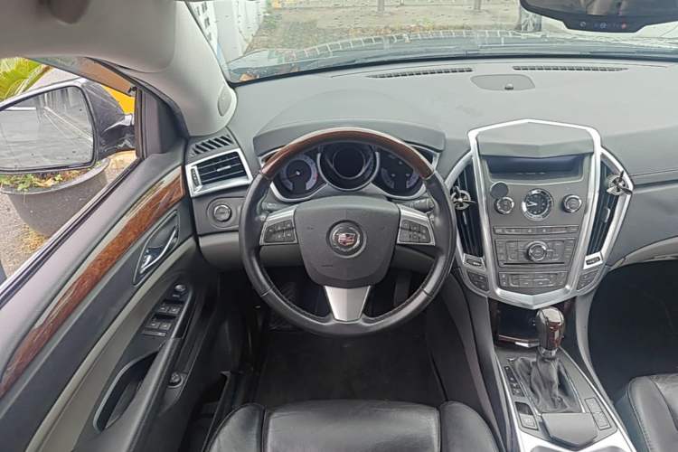 Used Cadillac SRX 2011 3.0L Flagship Edition Steering Wheel