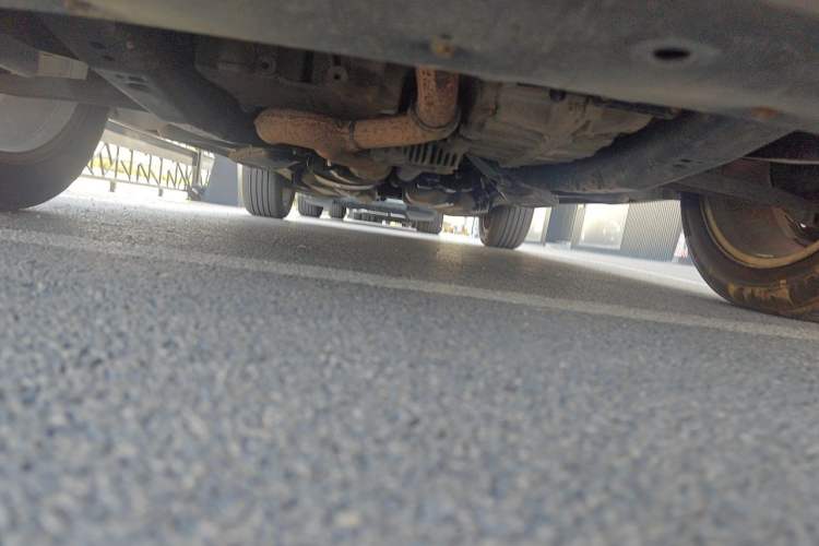 Used Cadillac SRX 2011 3.0L Flagship Edition Chassis Front