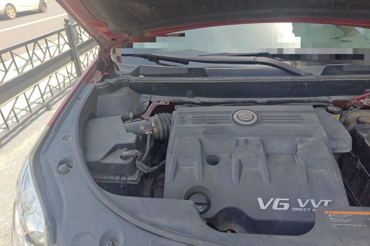 Used Cadillac SRX 2011 3.0L Flagship Edition Engine Bay Right