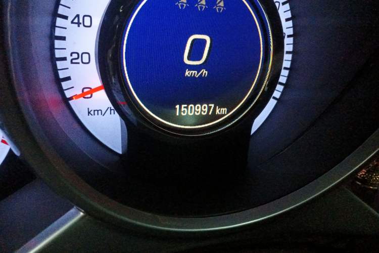 Used Cadillac SRX 2011 3.0L Luxury Model Odometer Close Up
