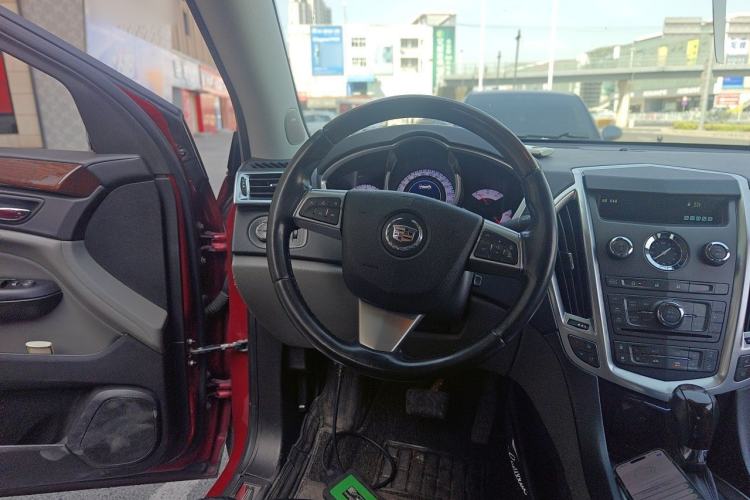 Used Cadillac SRX 2011 3.0L Flagship Edition Steering Wheel