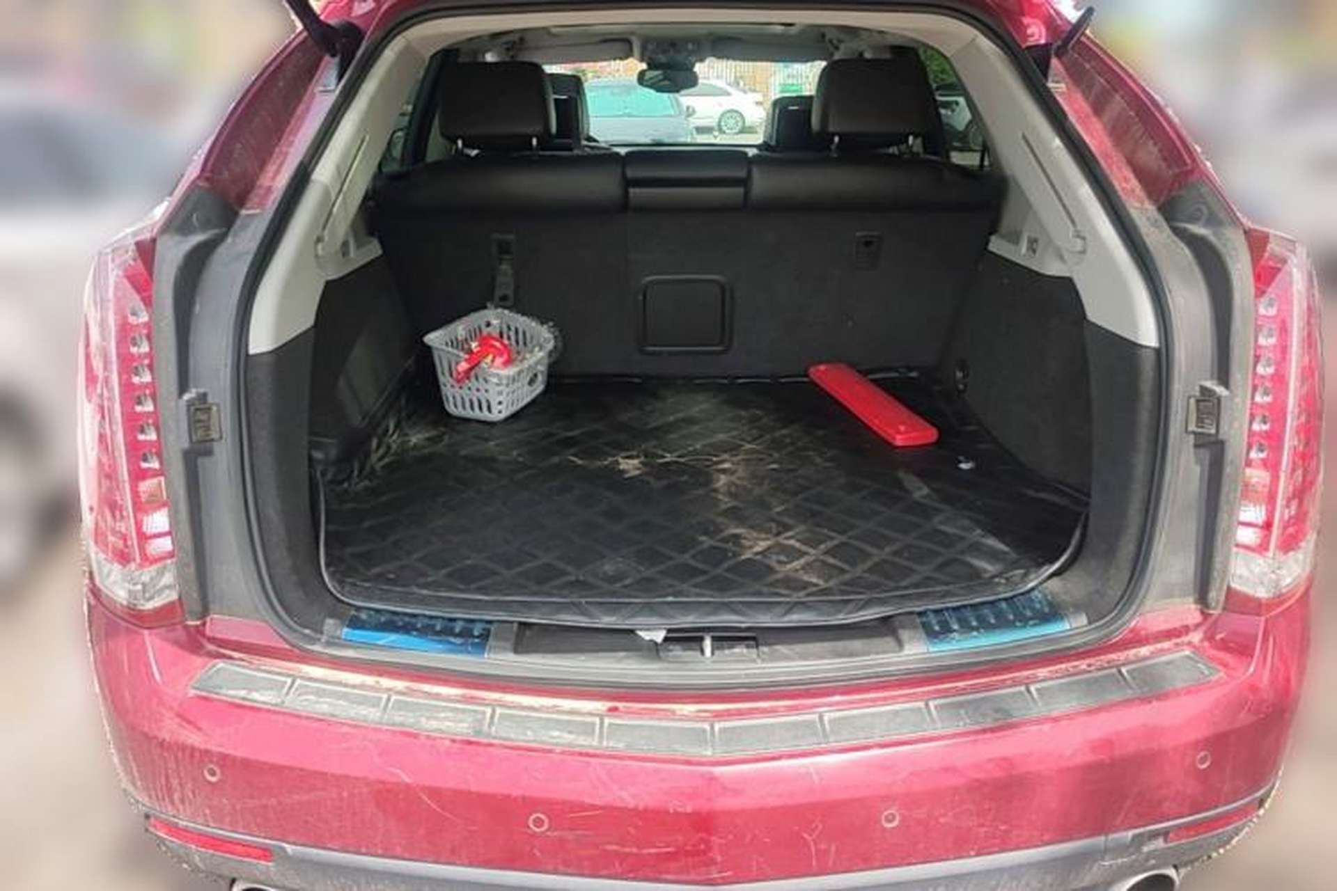 Used Cadillac SRX 2011 3.0L Flagship Edition Trunk