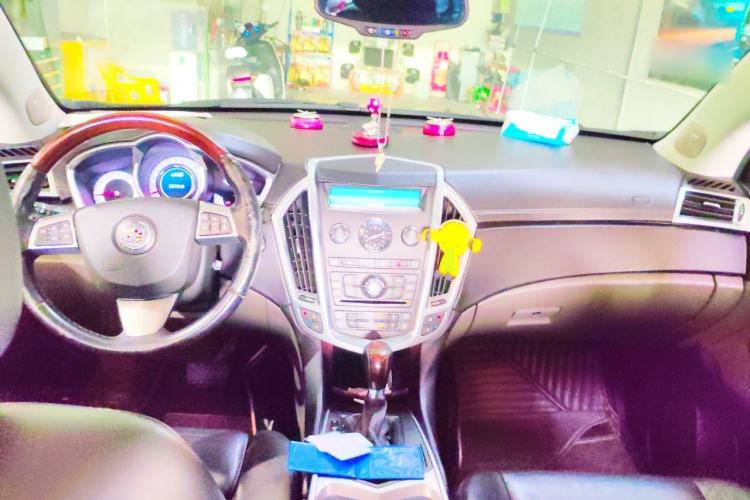 Used Cadillac SRX 2011 3.0L Flagship Edition Center Console