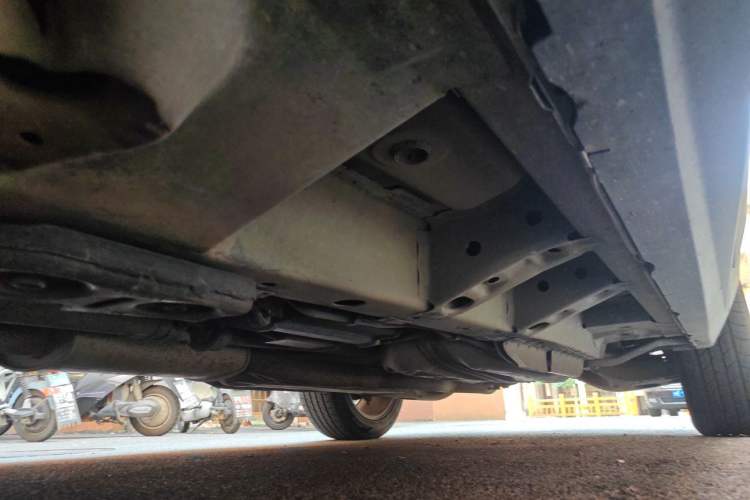 Used Cadillac SRX 2011 3.0L Flagship Edition Chassis Front Left