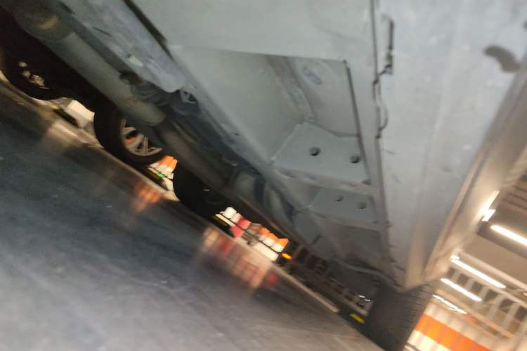 Used Cadillac SRX 2011 3.0L Luxury Model Chassis Front Left