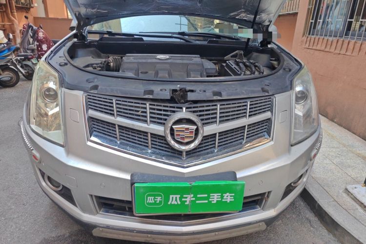 Used Cadillac SRX 2011 3.0L Flagship Edition Engine Bay