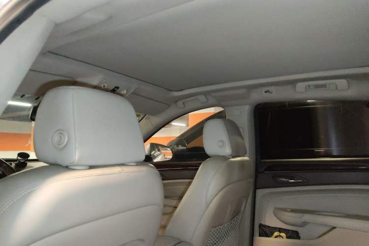 Used Cadillac SRX 2011 3.0L Luxury Model Headliner