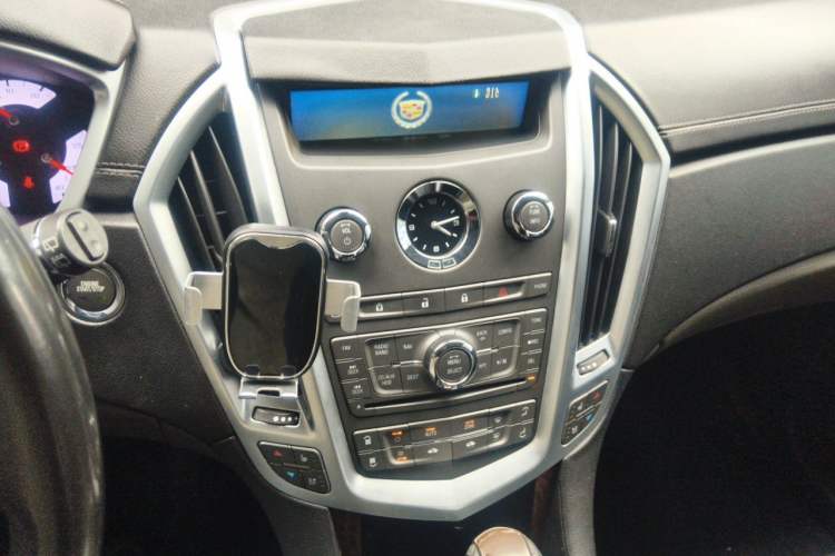 Used Cadillac SRX 2011 3.0L Flagship Edition Audio And AC Panel