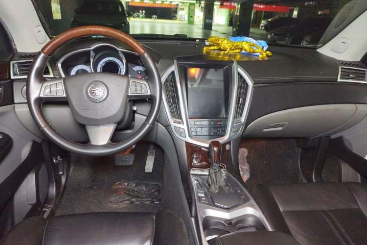Used Cadillac SRX 2011 3.0L Flagship Edition Center Console