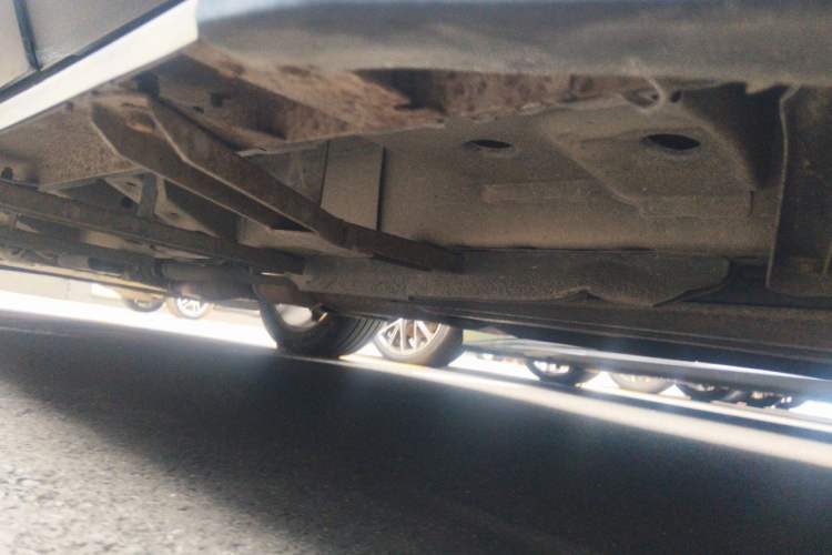 Used Cadillac SRX 2011 3.0L Flagship Edition Chassis Rear Left