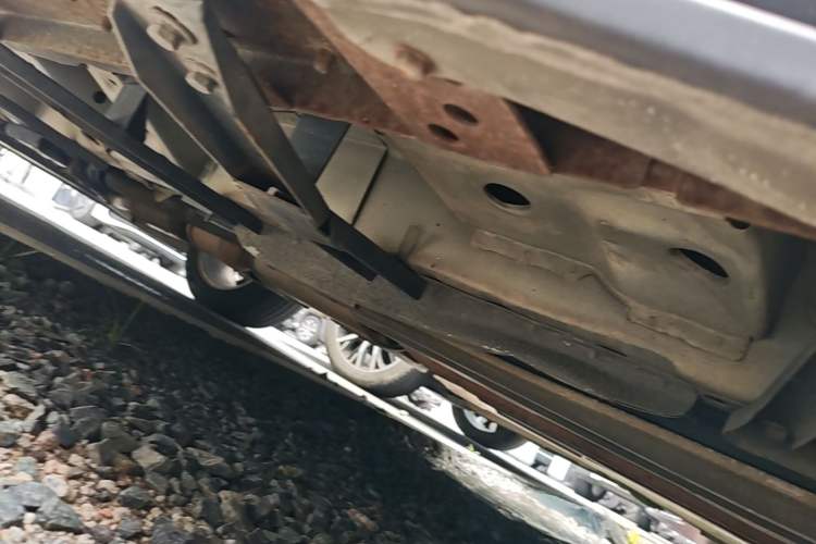 Used Cadillac SRX 2011 3.0L Flagship Edition Chassis Rear Left