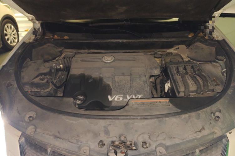 Used Cadillac SRX 2011 3.0L Flagship Edition Engine Bay