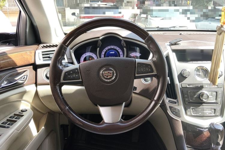 Used Cadillac SRX 2011 3.0L Luxury Model Steering Wheel