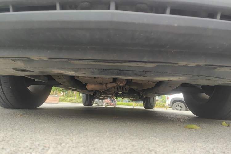 Used Cadillac SRX 2011 3.0L Luxury Model Chassis Front