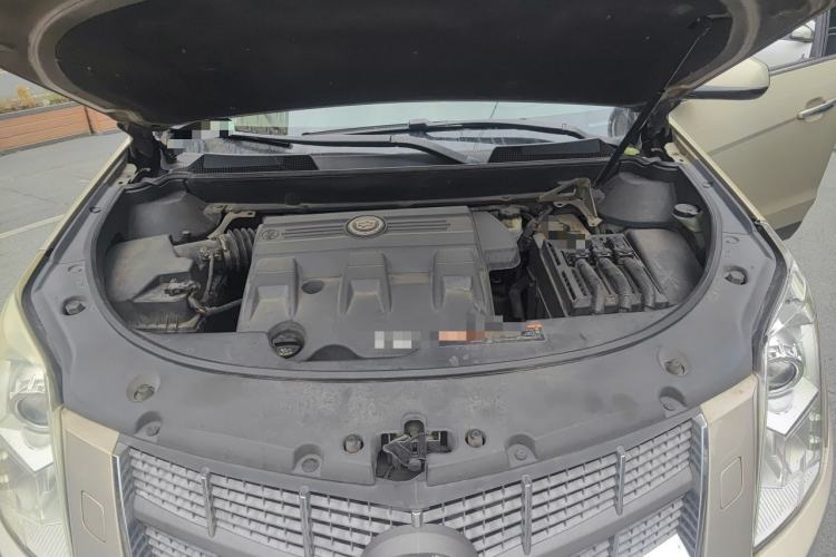 Used Cadillac SRX 2011 3.0L Luxury Model Engine Bay