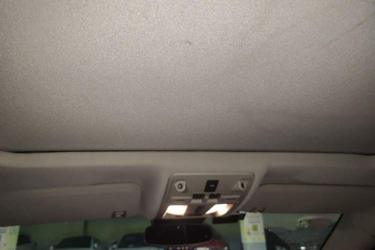 Used Cadillac SRX 2011 3.0L Flagship Edition Headliner