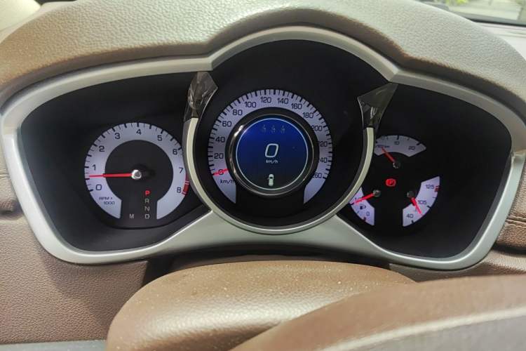 Used Cadillac SRX 2011 3.0L Luxury Model Instrument Cluster