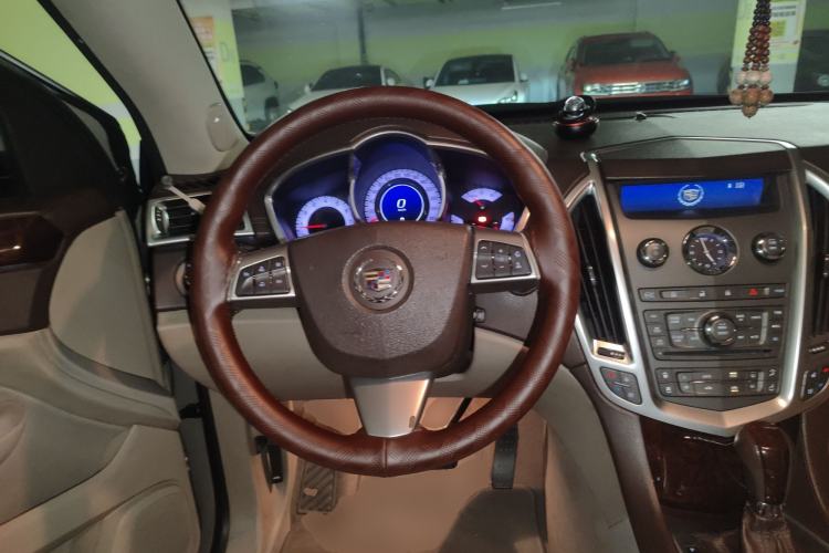 Used Cadillac SRX 2011 3.0L Flagship Edition Steering Wheel
