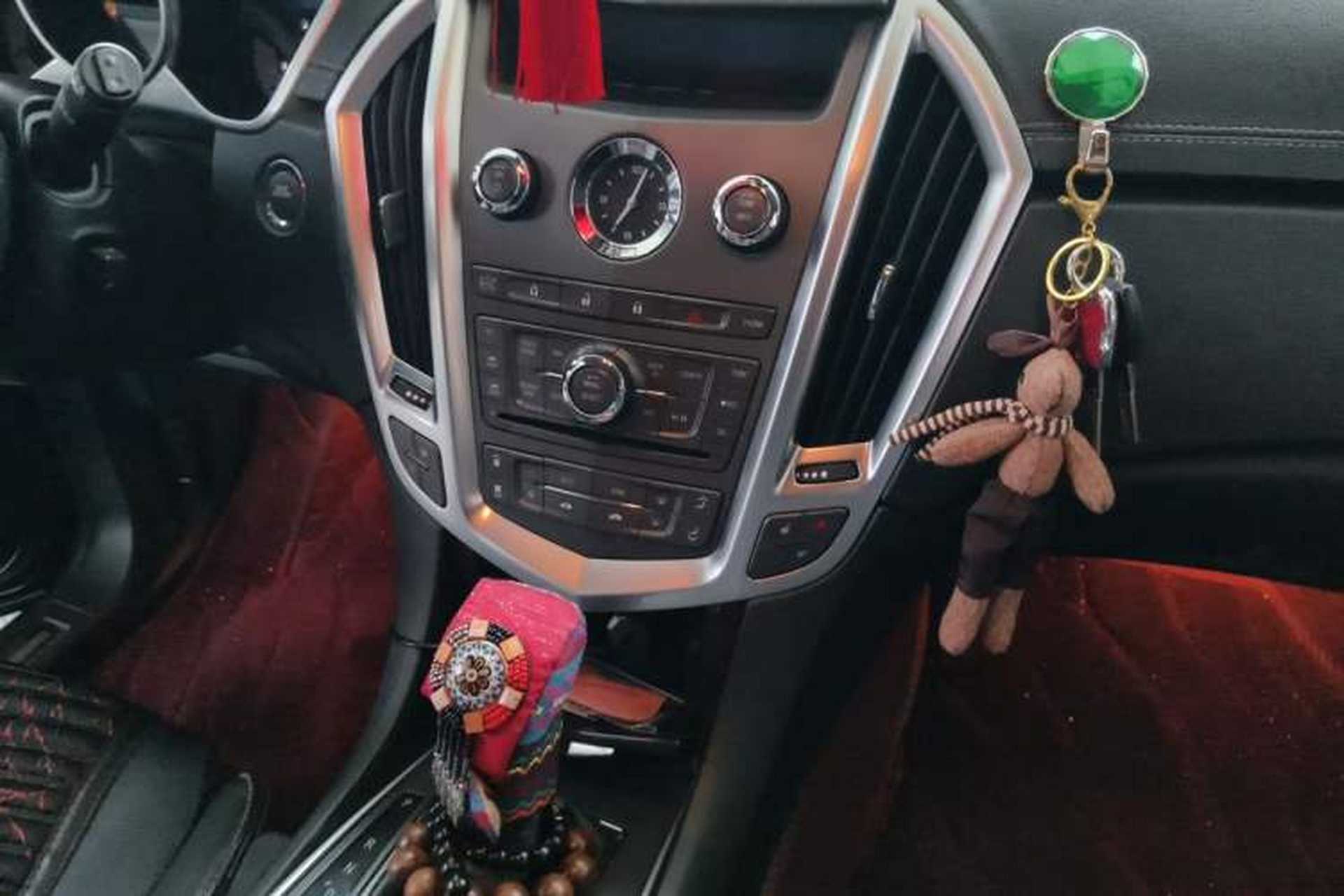 Used Cadillac SRX 2012 3.0L Elite Edition Audio And AC Panel