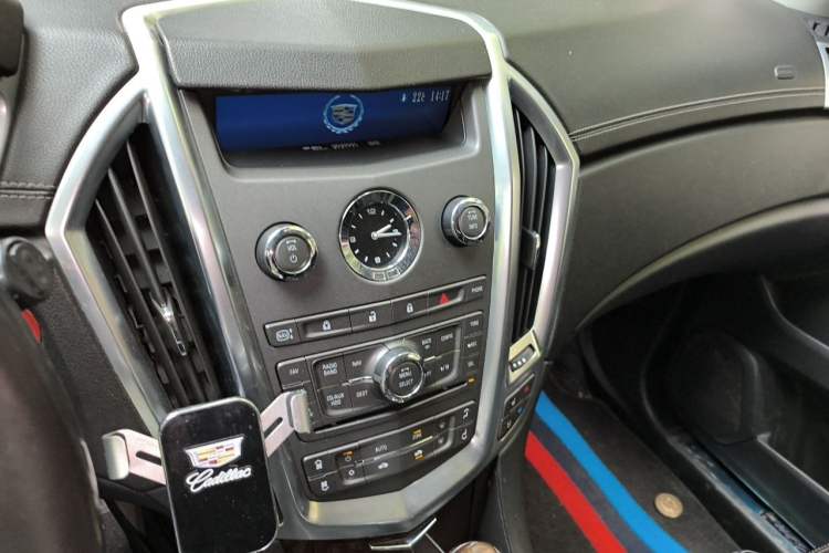 Used Cadillac SRX 2012 3.0L Flagship Version Audio And AC Panel