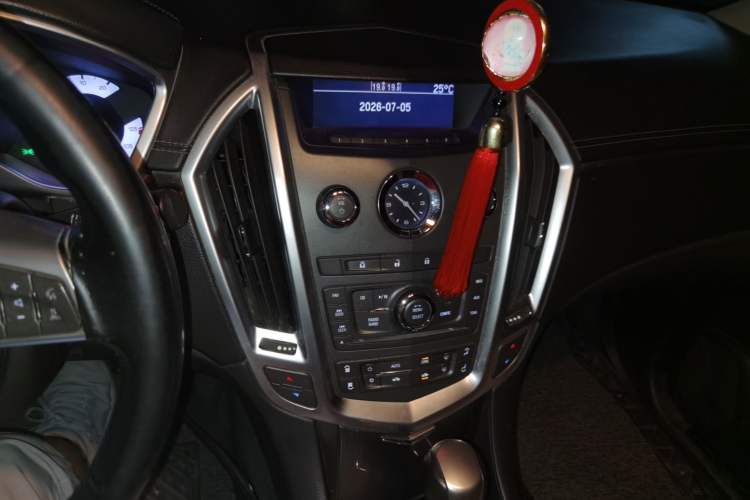 Used Cadillac SRX 2012 3.0L Comfort Model Audio And AC Panel