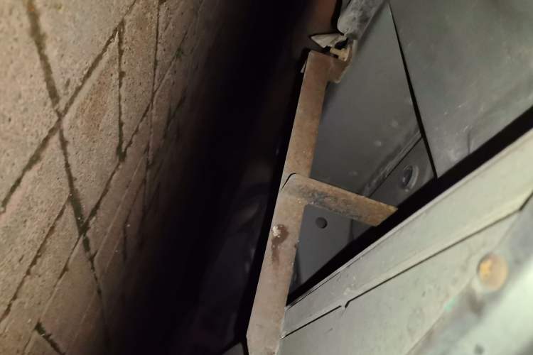 Used Cadillac SRX  Chassis Front Left