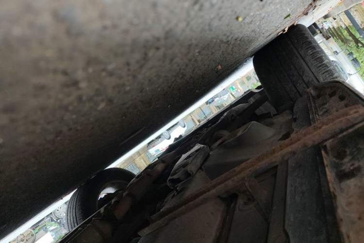 Used Cadillac SRX 2012 3.0L Elite Edition Chassis Front Left