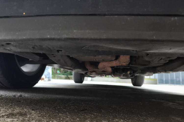 Used Cadillac SRX 2012 3.0L Comfort Model Chassis Front