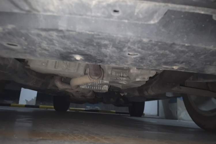 Used Cadillac SRX 2012 3.0L Comfort Model Chassis Front