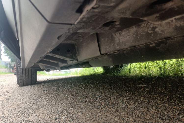 Used Cadillac SRX 2012 3.0L Elite Edition Chassis Rear Left