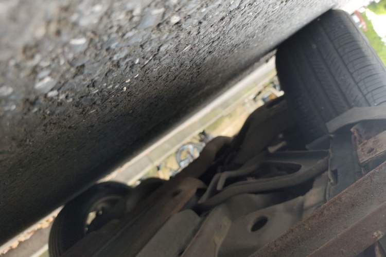 Used Cadillac SRX 2012 3.0L Elite Edition Chassis Rear Right