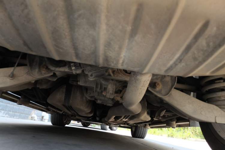 Used Cadillac SRX 2012 3.0L Leading Model Chassis Rear