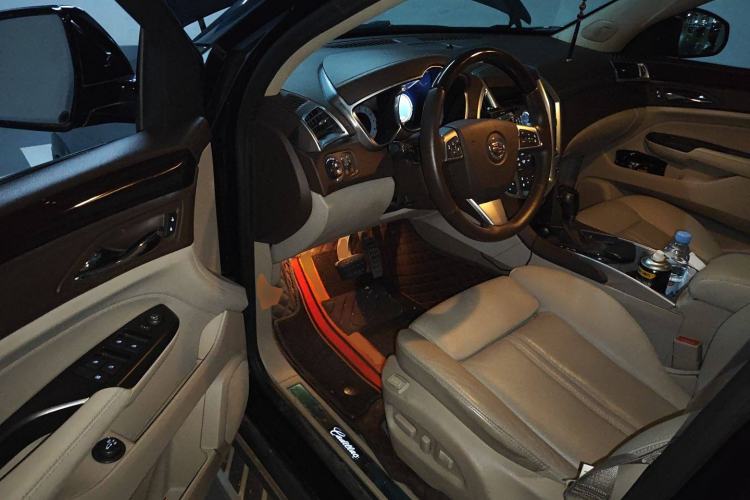 Used Cadillac SRX 2012 3.0L Elite Edition Driver Seat