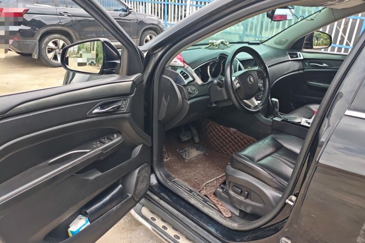 Used Cadillac SRX 2012 3.0L Comfort Model Driver Seat