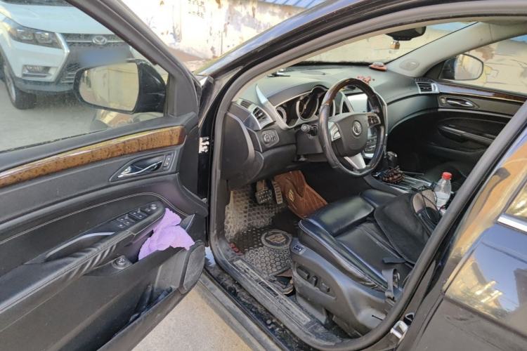Used Cadillac SRX 2012 3.0L Elite Edition Driver Seat